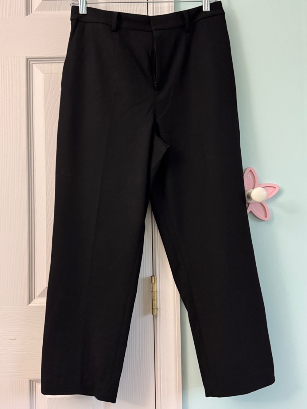 UNIQLO Straight-Leg Dress Pants